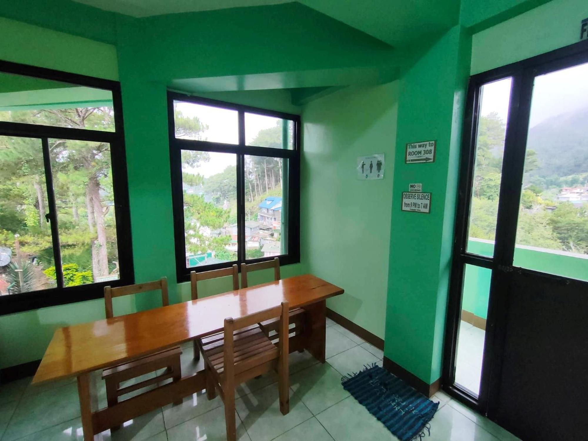 Shamrock Tavern Sagada Exterior foto